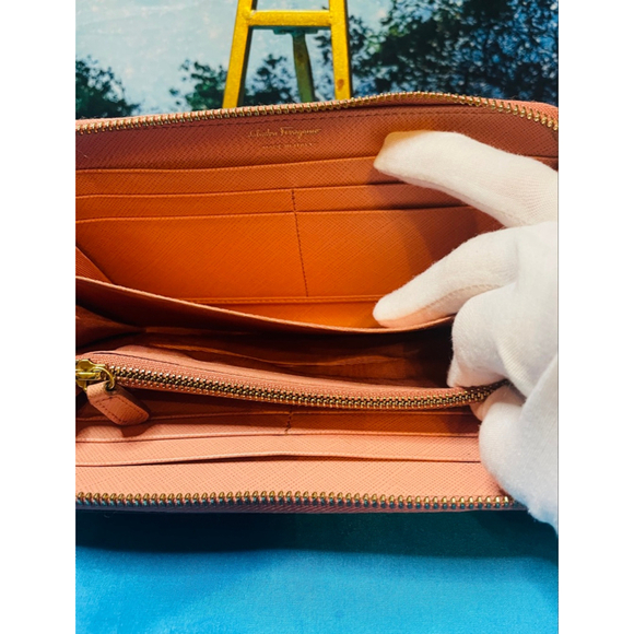 Salvatore Ferragamo Gancini Zip Around Wallet Burgundy /Pink Full Size - Picture 6 of 14